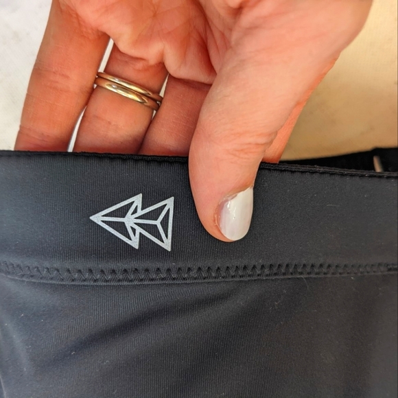 Yvette Sculpt Ultra Cool high Support Sports Bra, S - Picture 7 of 10